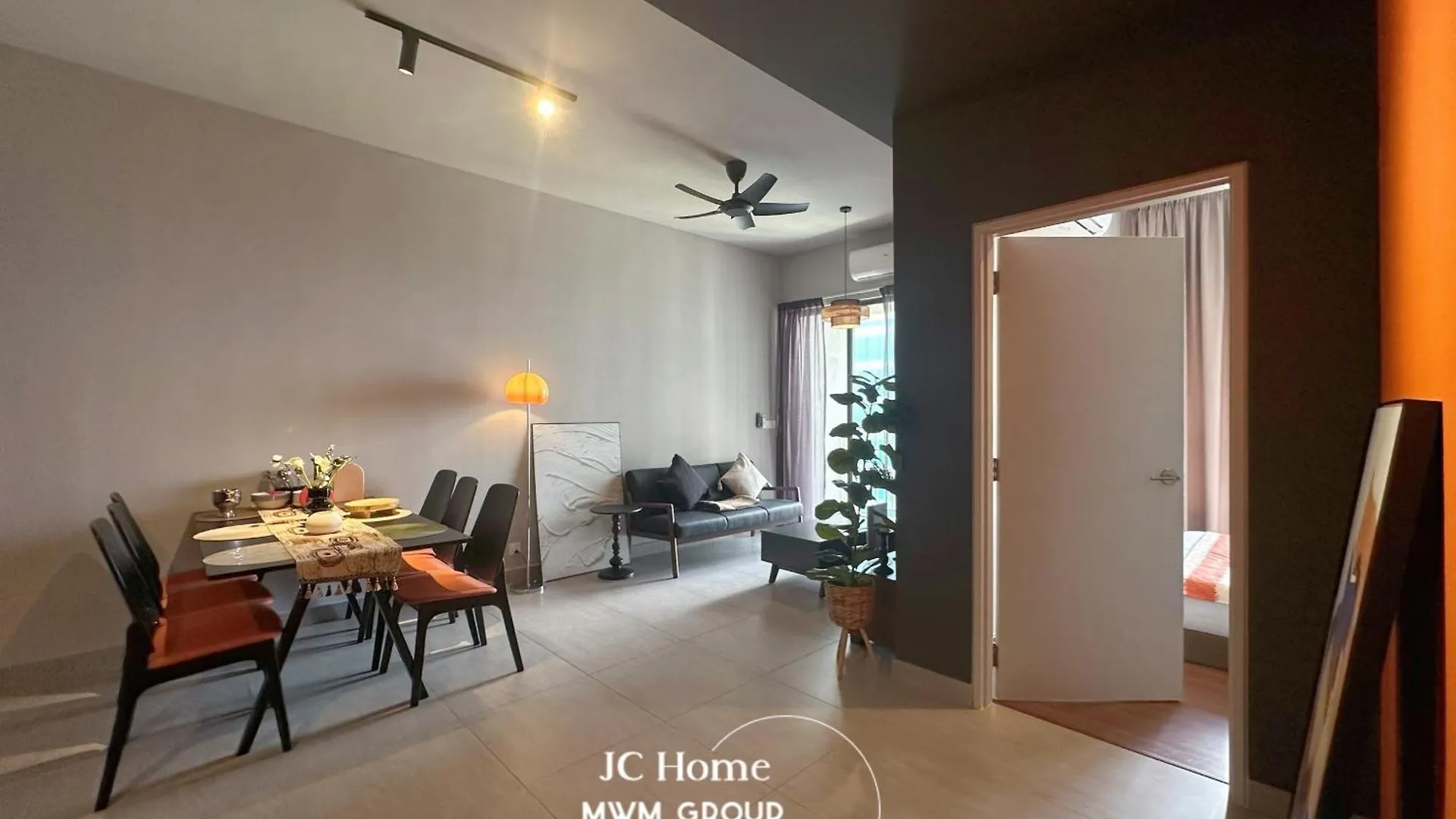 Sunsuria Forum Walkable To Sccc Jchome By Mwm شاه علام شقة